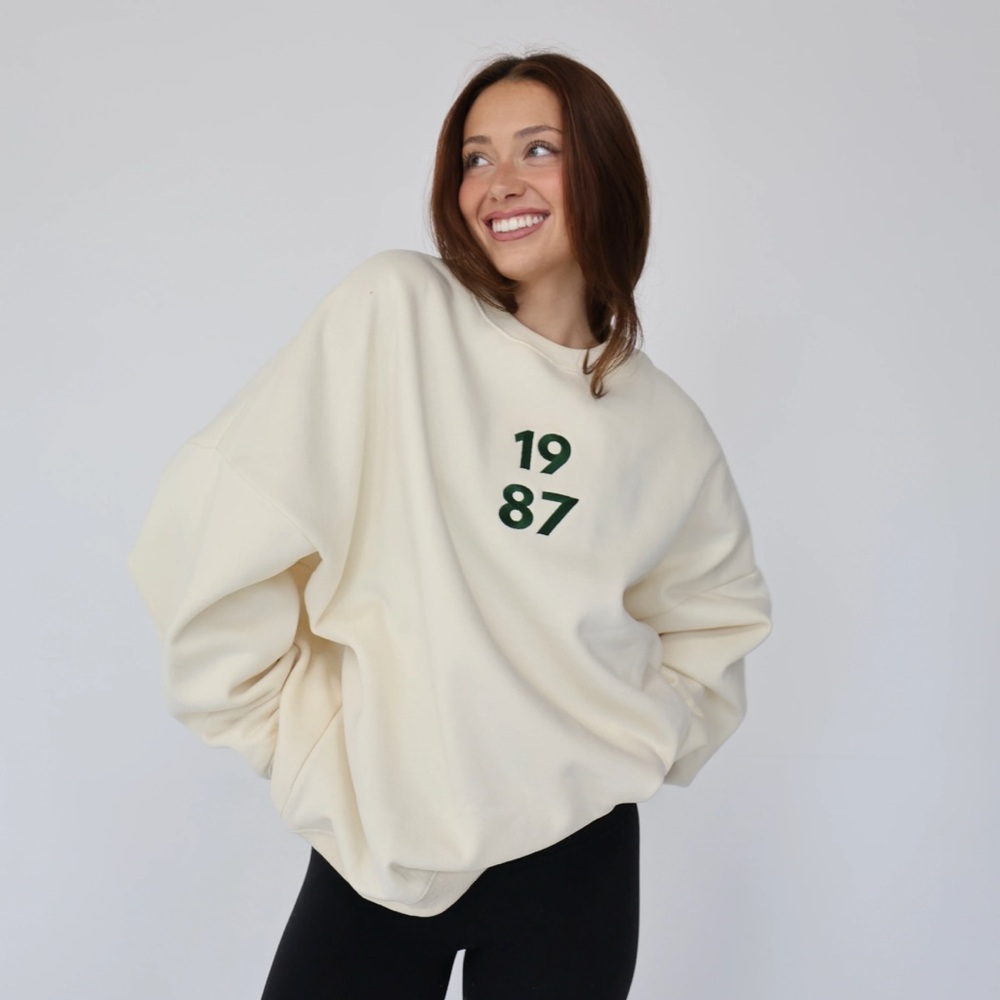 Brand New! Boston 1987 Label Limited Edition Ivory Crewneck